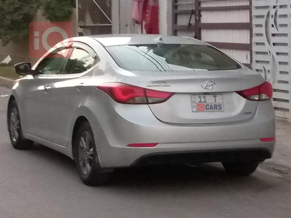 هیوندای ئەلەنترا